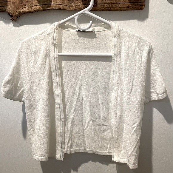 Sweaters - Ricki’s light White sweater for the summer